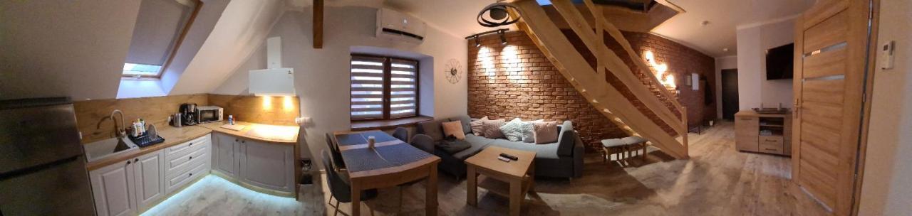 Apartament Komarno III Jelenia Góra Buitenkant foto